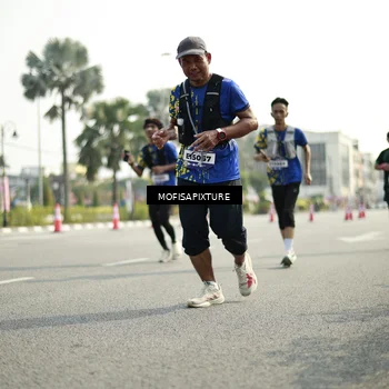 Runner Photo 5930120