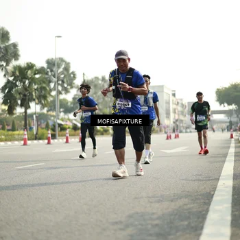 Runner Photo 5930124