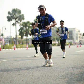 Runner Photo 5930126