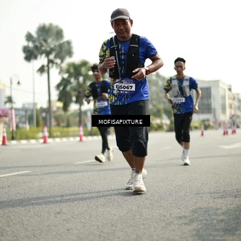 Runner Photo 5930131