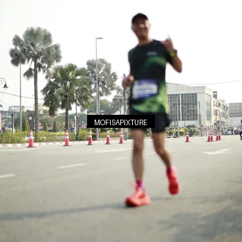 Runner Photo 5930146
