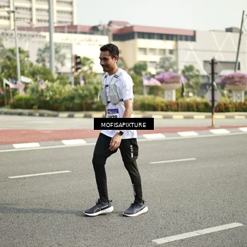 Runner Photo 5930158