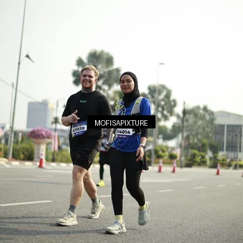 Runner Photo 5930222