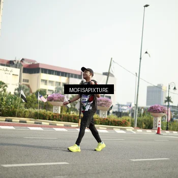 Runner Photo 5930228
