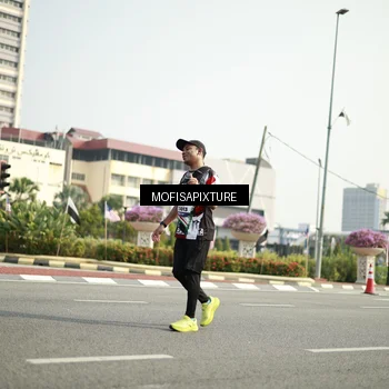 Runner Photo 5930231