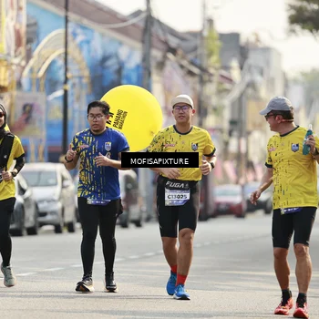 Runner Photo 5930245