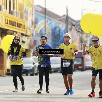 Runner Photo 5930246