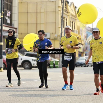 Runner Photo 5930273