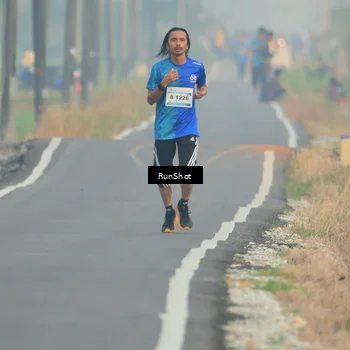 Runner Photo 5930346