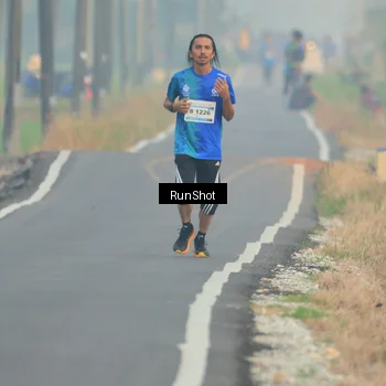 Runner Photo 5930356