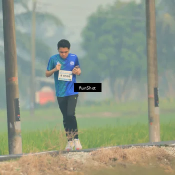 Runner Photo 5930425