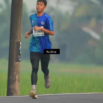 Runner Photo 5930487
