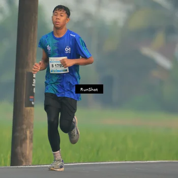Runner Photo 5930490