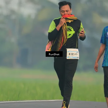 Runner Photo 5930492