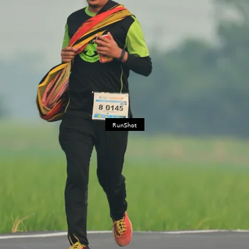 Runner Photo 5930524