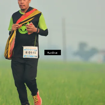 Runner Photo 5930536