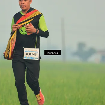 Runner Photo 5930542