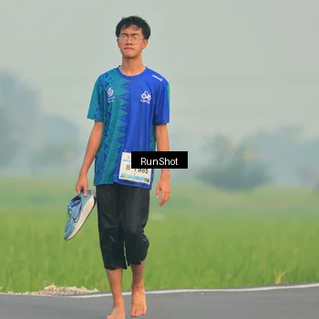 Runner Photo 5930592
