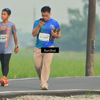 Runner Photo 5930593