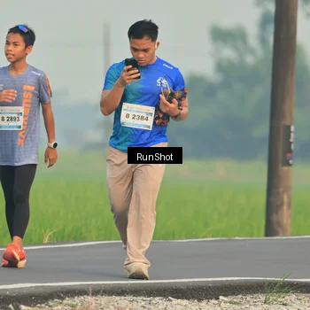 Runner Photo 5930595