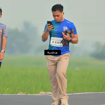 Runner Photo 5930625
