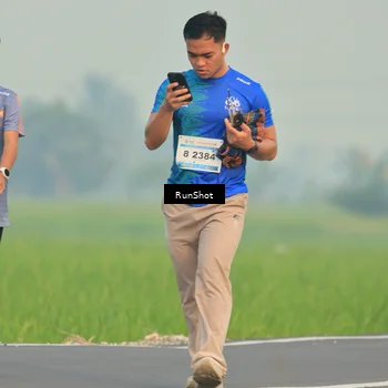 Runner Photo 5930628