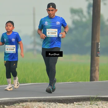 Runner Photo 5930651