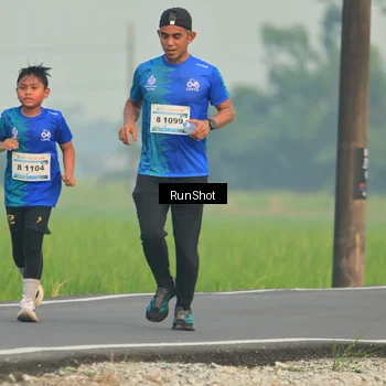 Runner Photo 5930656