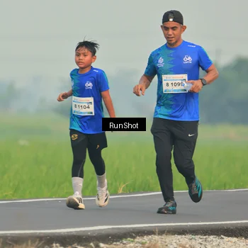 Runner Photo 5930665