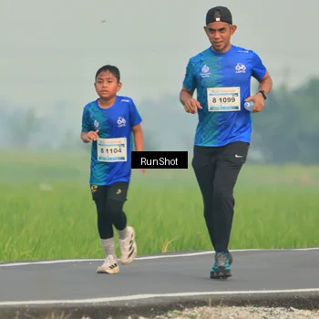 Runner Photo 5930666