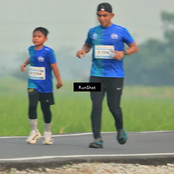 Runner Photo 5930671