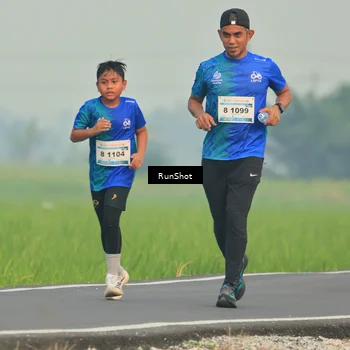 Runner Photo 5930673