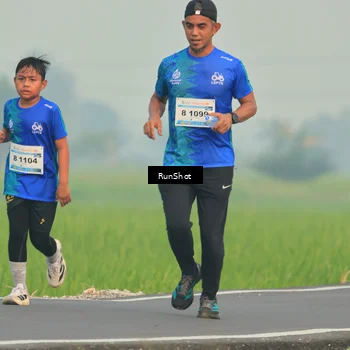Runner Photo 5930684