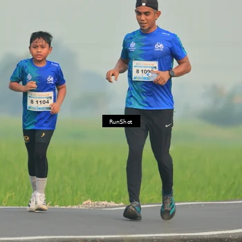 Runner Photo 5930688
