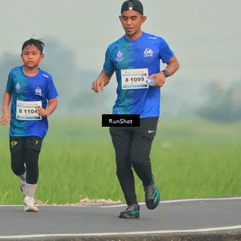 Runner Photo 5930693