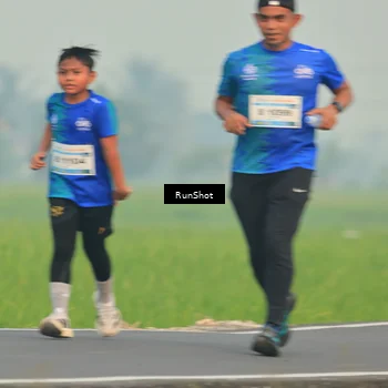 Runner Photo 5930699