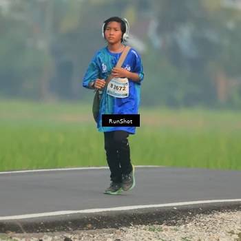 Runner Photo 5930714