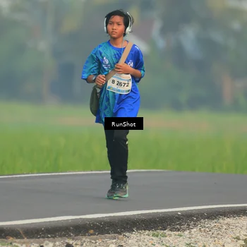 Runner Photo 5930716