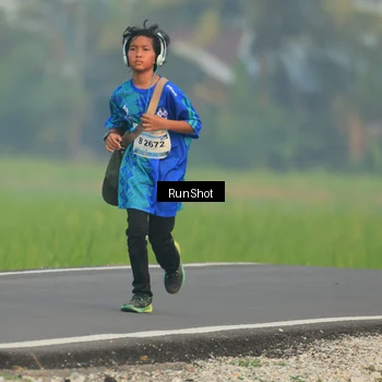 Runner Photo 5930727