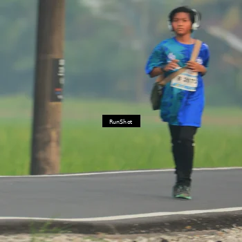 Runner Photo 5930735