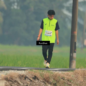 Runner Photo 5930749