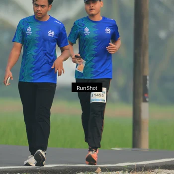 Runner Photo 5930843
