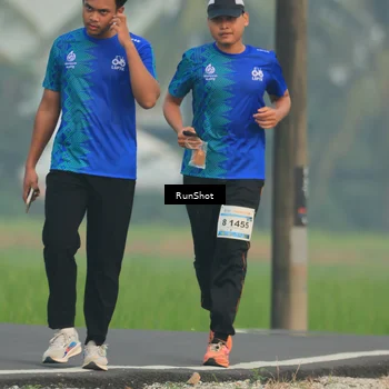 Runner Photo 5930845