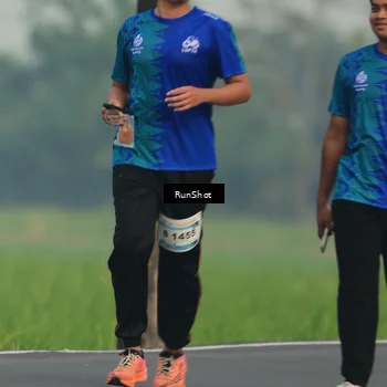 Runner Photo 5930872