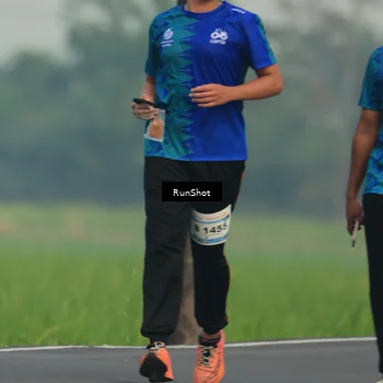 Runner Photo 5930875