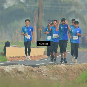 Runner Photo 5930919