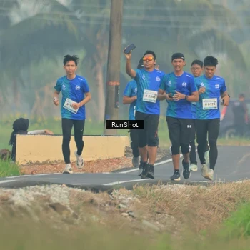 Runner Photo 5930933