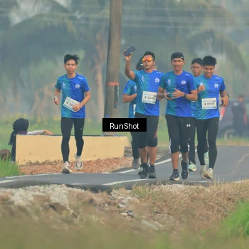 Runner Photo 5930935