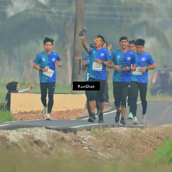 Runner Photo 5930943