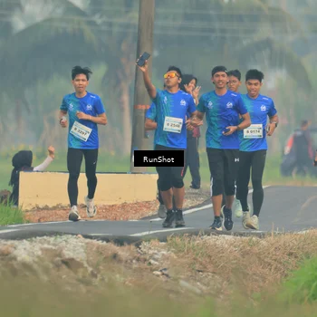 Runner Photo 5930951